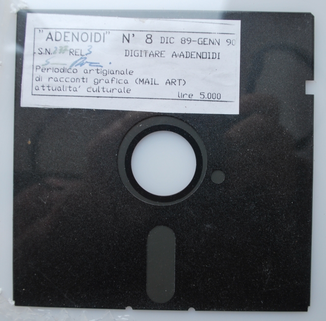 floppy disk Adenoidi